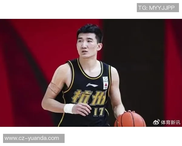 孙铭徽:从青涩新星到篮球场上的领军人物之路探索与成长 孙铭徽:从青涩新星到篮球场上的领军人物之路探索与成长