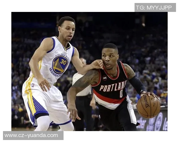 季后赛激战回顾太阳与开拓者的巅峰对决与精彩瞬间分析