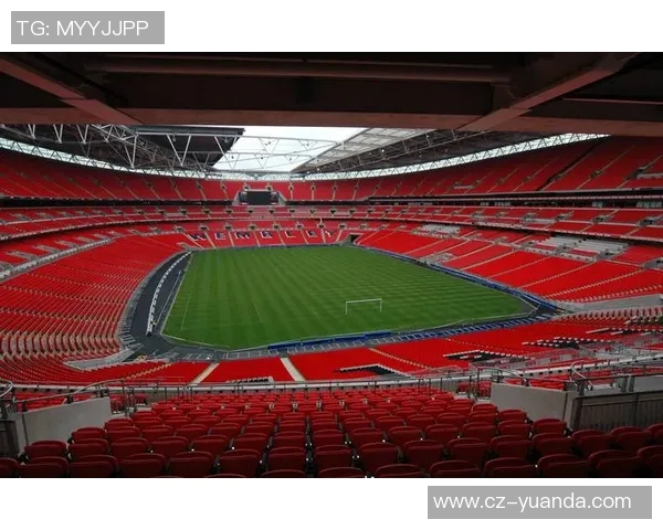 欧冠门票系统瘫痪数万球迷排队长达12小时争抢梦幻票务 欧冠门票系统瘫痪数万球迷排队长达12小时争抢梦幻票务