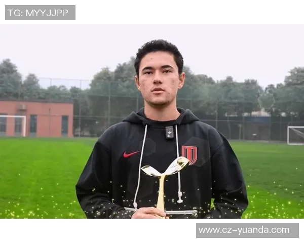 楚阿梅尼的崛起与挑战:一位新星在足球世界的奋斗历程与未来展望 楚阿梅尼的崛起与挑战:一位新星在足球世界的奋斗历程与未来展望