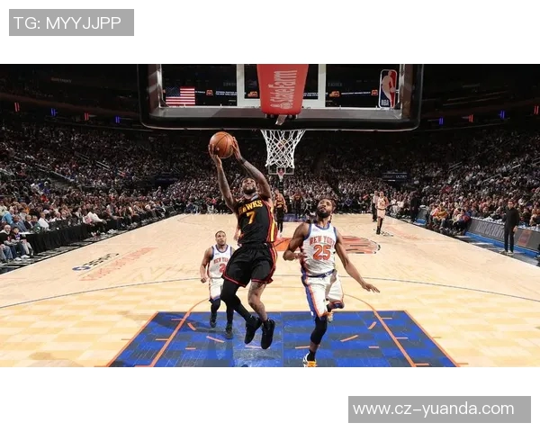 2013年尼克斯与老鹰精彩对决回顾球迷热情高涨的激烈比赛瞬间