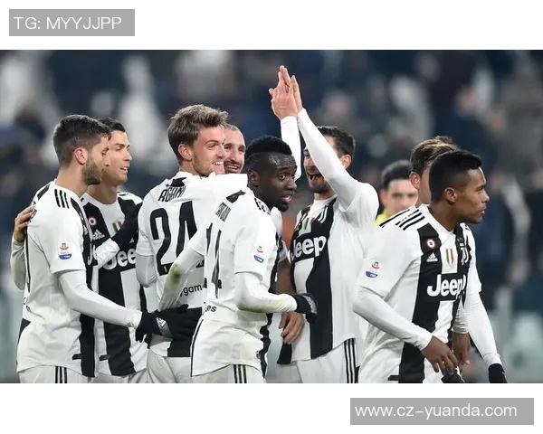 尤文图斯对阵曼联精彩比赛视频回顾及精彩瞬间分析