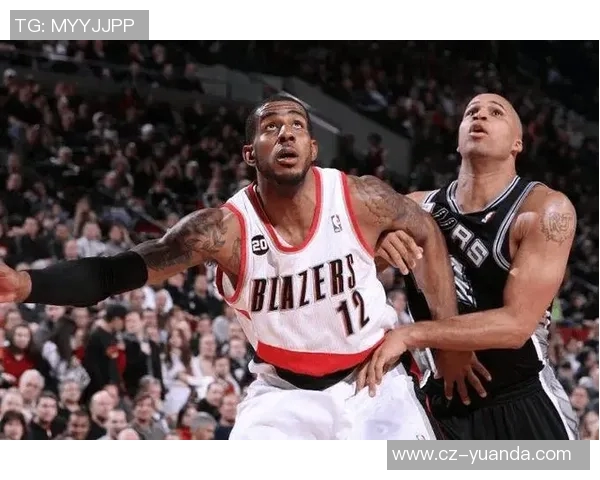 火箭队与森林狼的激烈对决展现篮球魅力与团队精神的巅峰对抗 火箭队与森林狼的激烈对决展现篮球魅力与团队精神的巅峰对抗